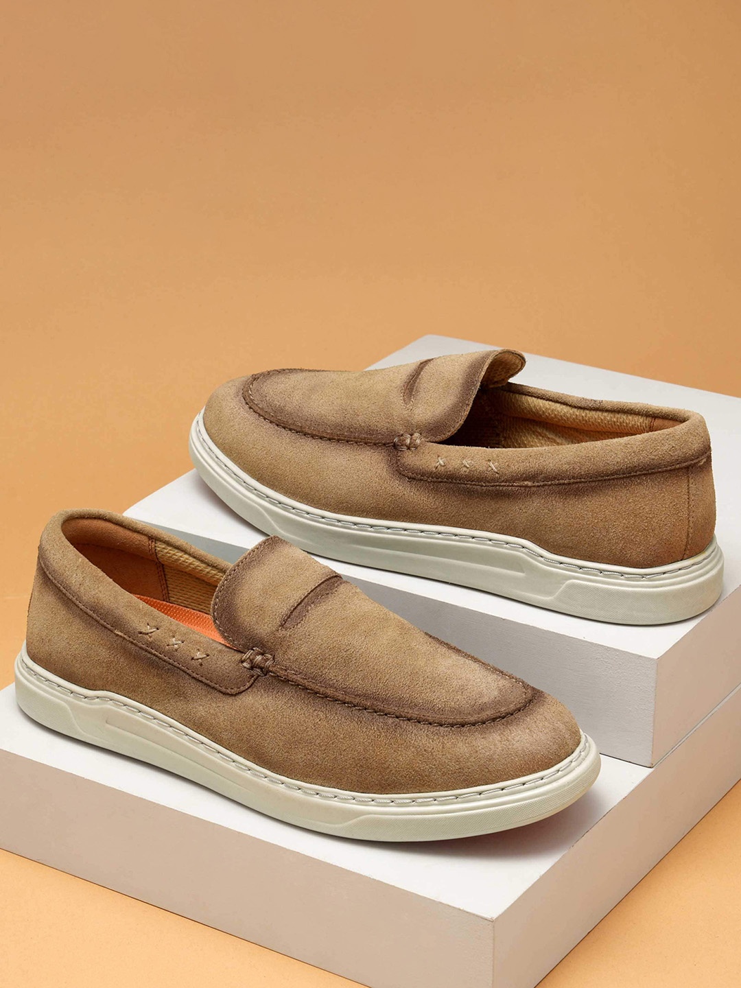 

Ruosh Men Leather Lightweight Slip-On Sneakers, Tan