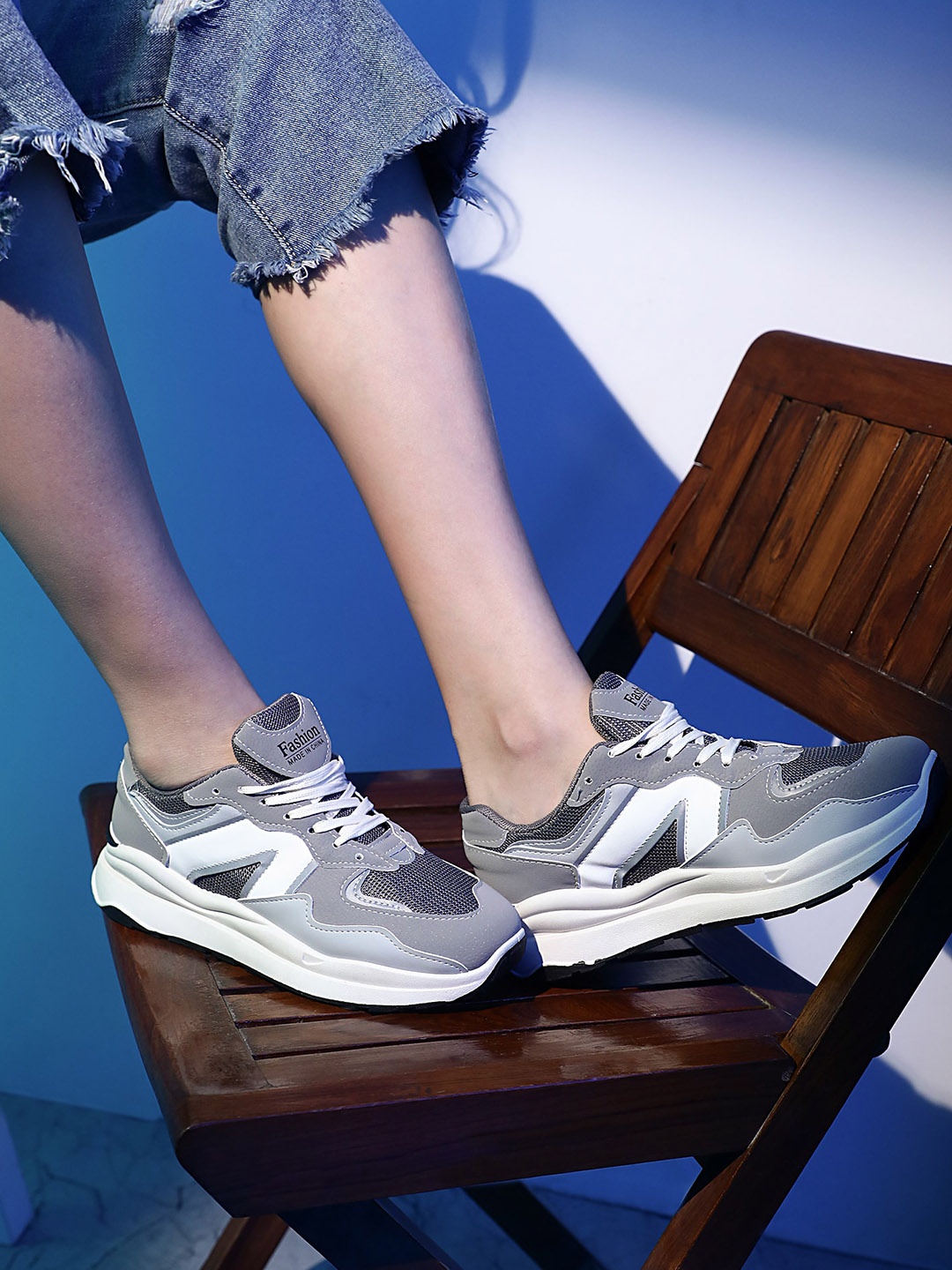 

LULU & SKY Women Colourblocked Lace Up Sneakers, Grey
