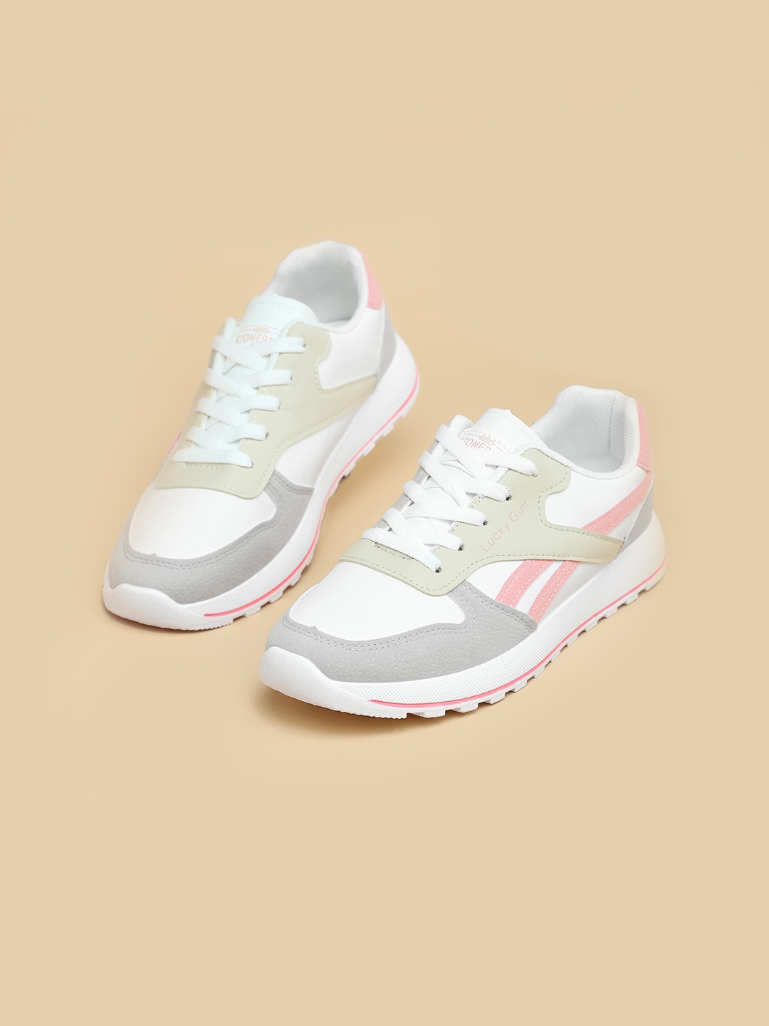 

LULU & SKY Women Colourblocked Trainers, White