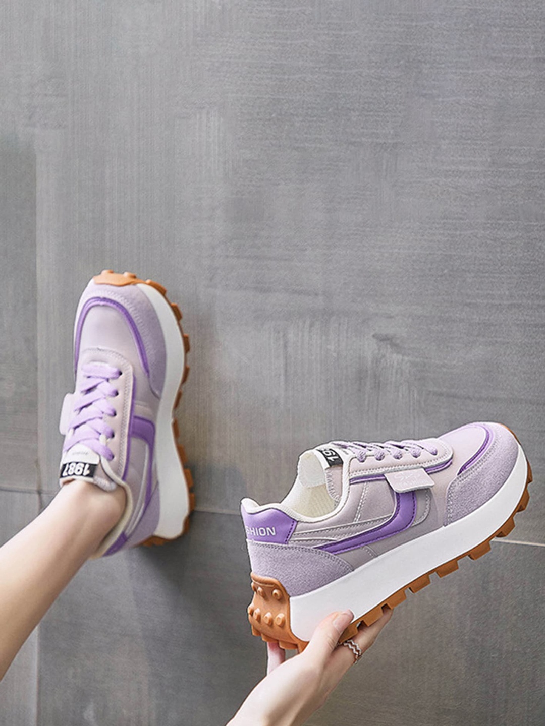 

LULU & SKY Women Contrast Sole Trainers, Purple