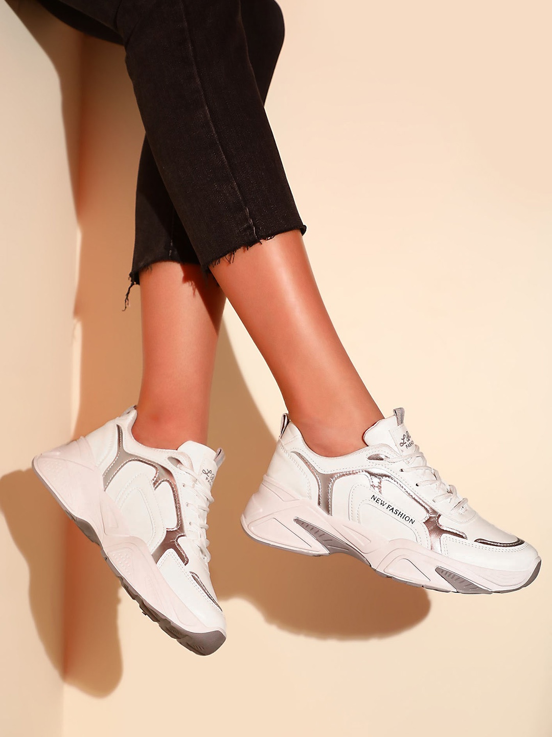 

LULU & SKY Women Round Toe Trainers Sneakers, Silver