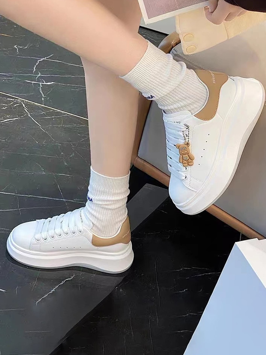 

LULU & SKY Women Colourblocked Lace Up Sneakers, Khaki