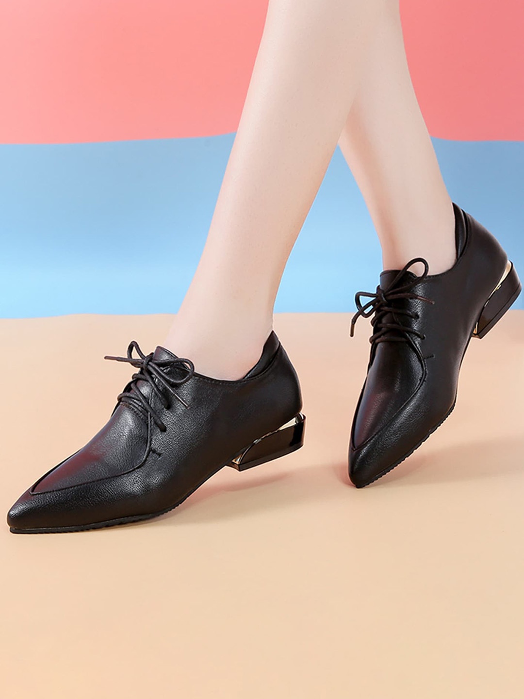 

LULU & SKY Women Pointed Toe Derbys, Black