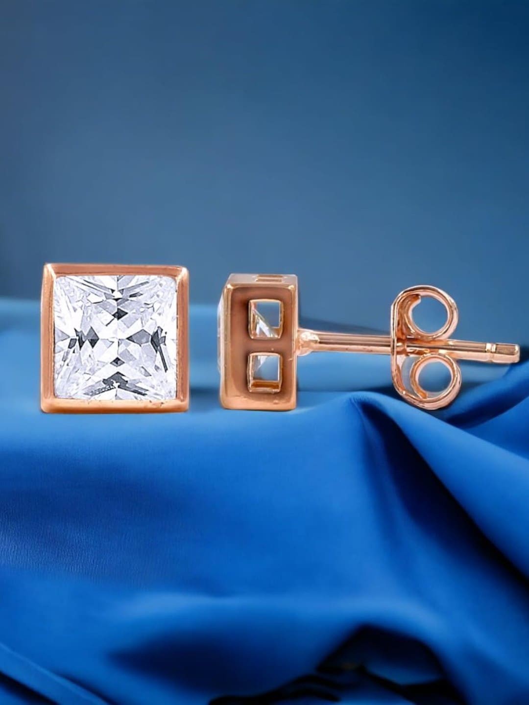 

Taraash 925 Sterling Silver Cubic Zirconia Studded Square Studs Earrings, Rose gold
