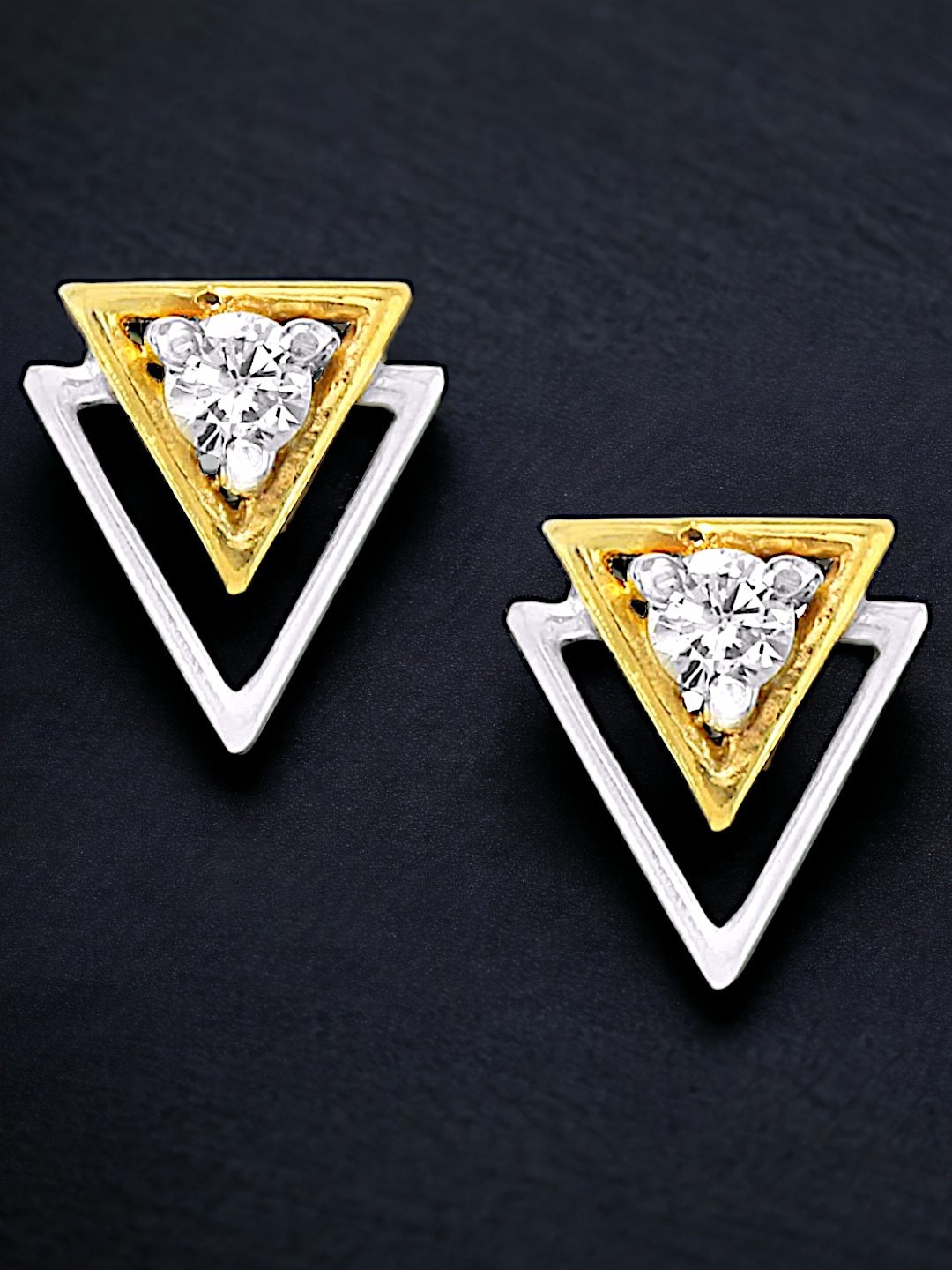 

Taraash 925 Sterling Silver Triangular Studs