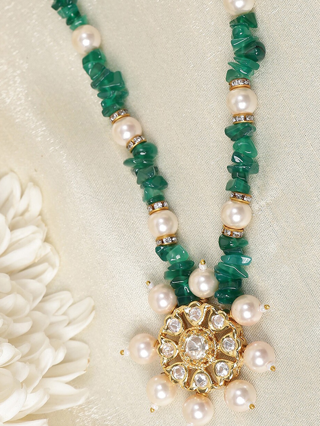 

XAGO Brass Gold-Plated Pearls & Kundan Studded Necklace