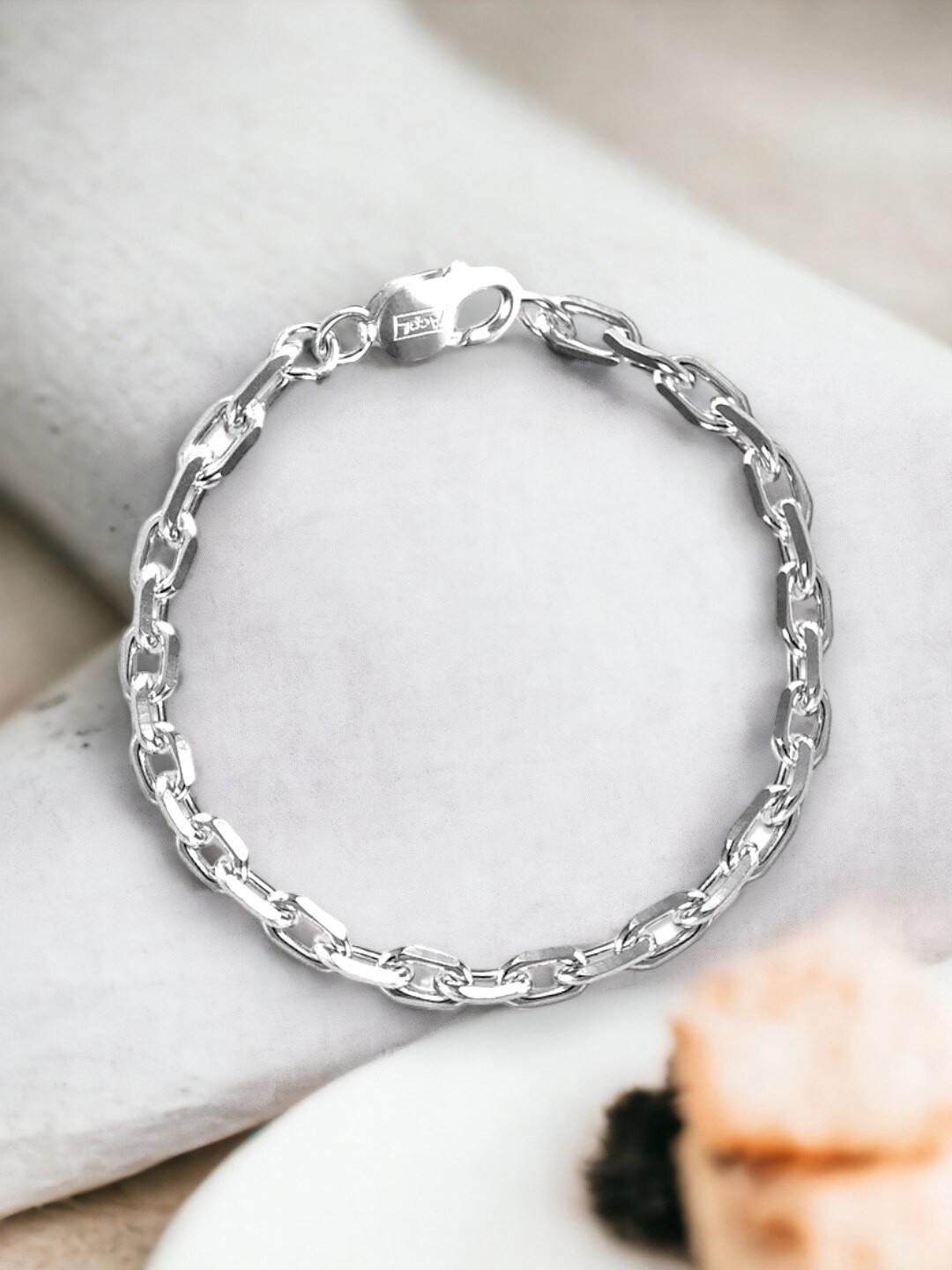 

Taraash Men 925 Sterling Silver Link Bracelet
