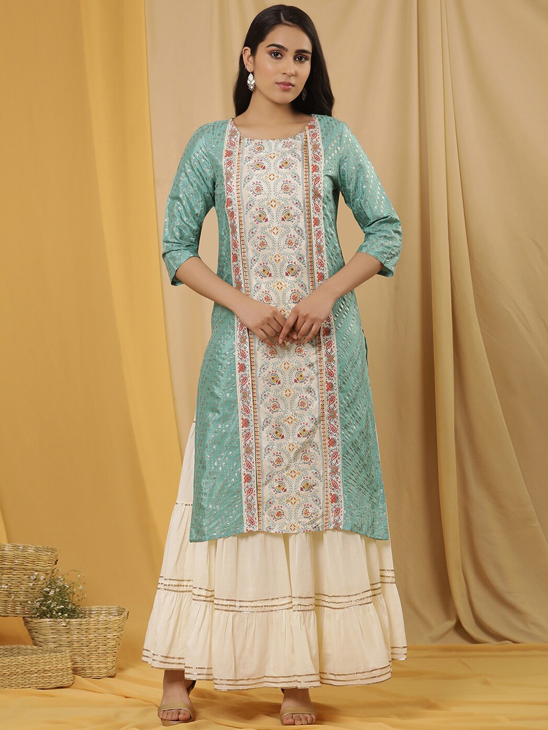 

W Women Ethnic Motifs Printed Sequinned Straight Kurta with Sharara, Green