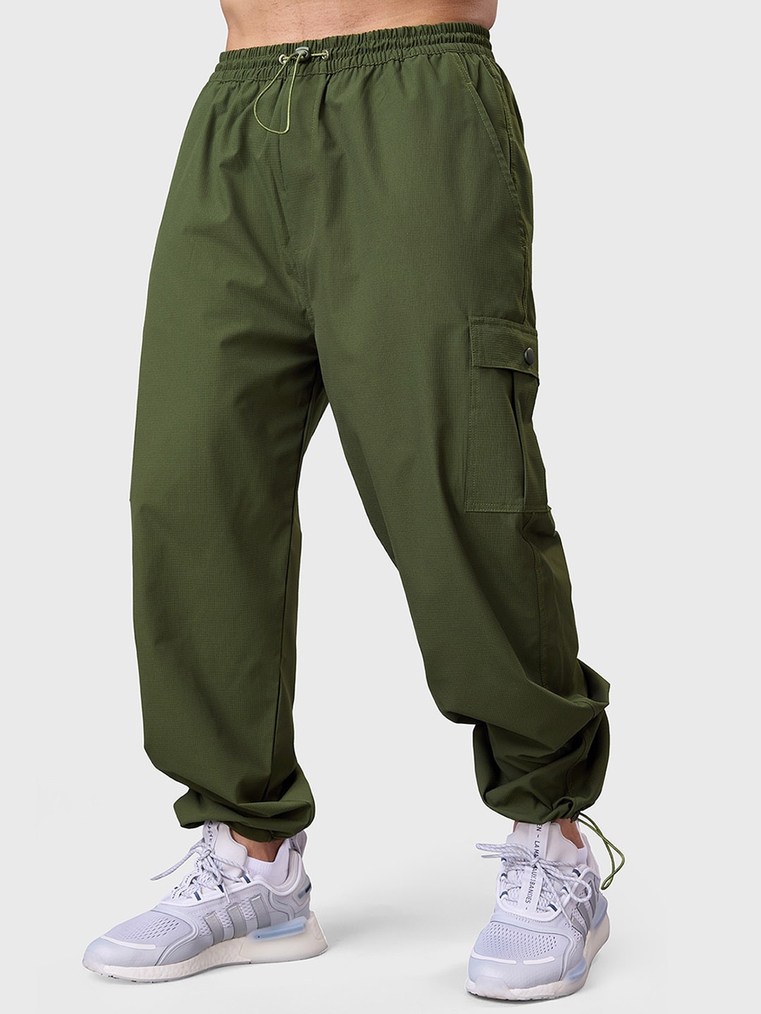 

FUAARK Men Relaxed Fit Anti-Odour Oversized Carpenter Cargo Joggers, Olive