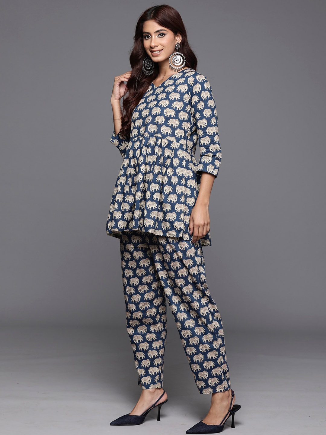 

Anouk Blue Printed Pure Cotton Tunic & Trouser Co-Ords
