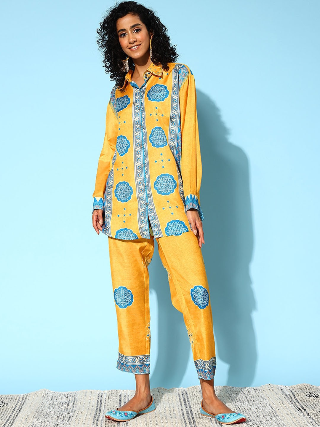 

Anouk Yellow Ethnic Motifs Printed Embroidered Detail Shirt With Trousers