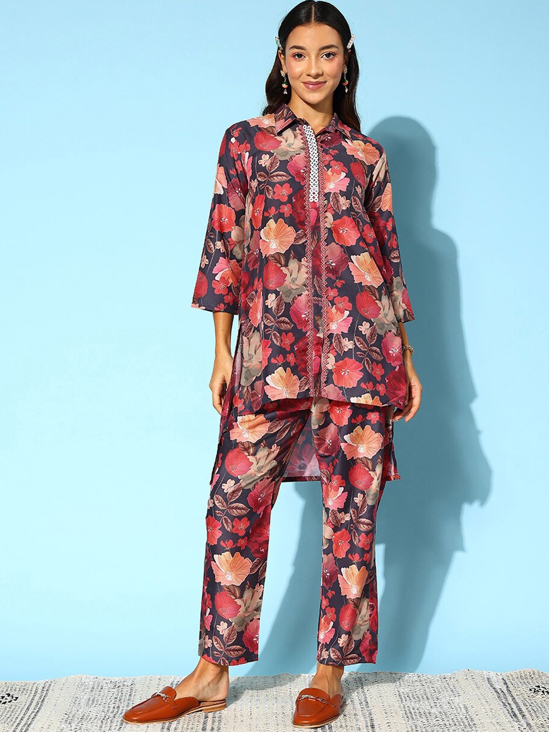 

Anouk Maroon Floral Printed Lace Detail Shirt With Trousers