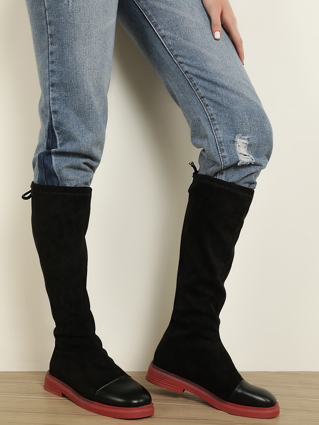 

LULU & SKY Women Bow and How High Top Slouchy Boots, Black