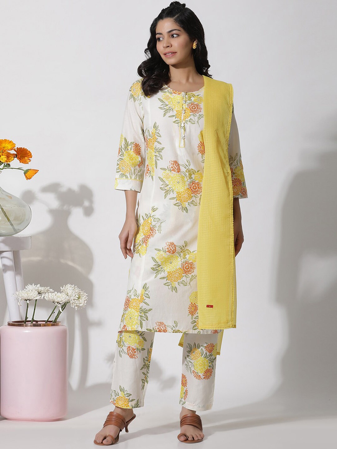 

W Floral Printed Regular Thread Work Pure Cotton Kurta with Trousers & Dupatta, Off white