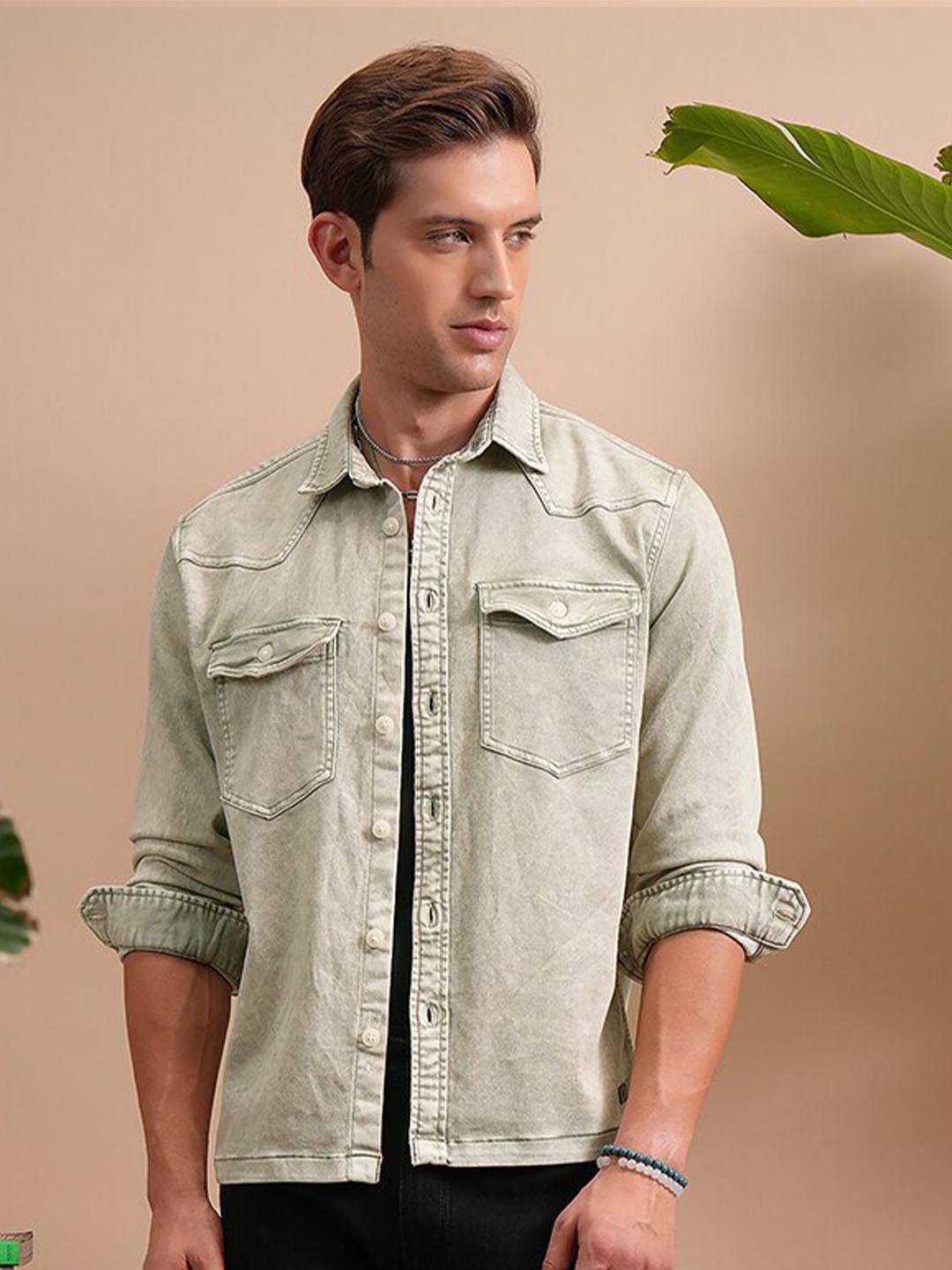 

LOCOMOTIVE Oversized Dyed Textured Western Yoke Utility Pocket Cotton Overshirt, Olive