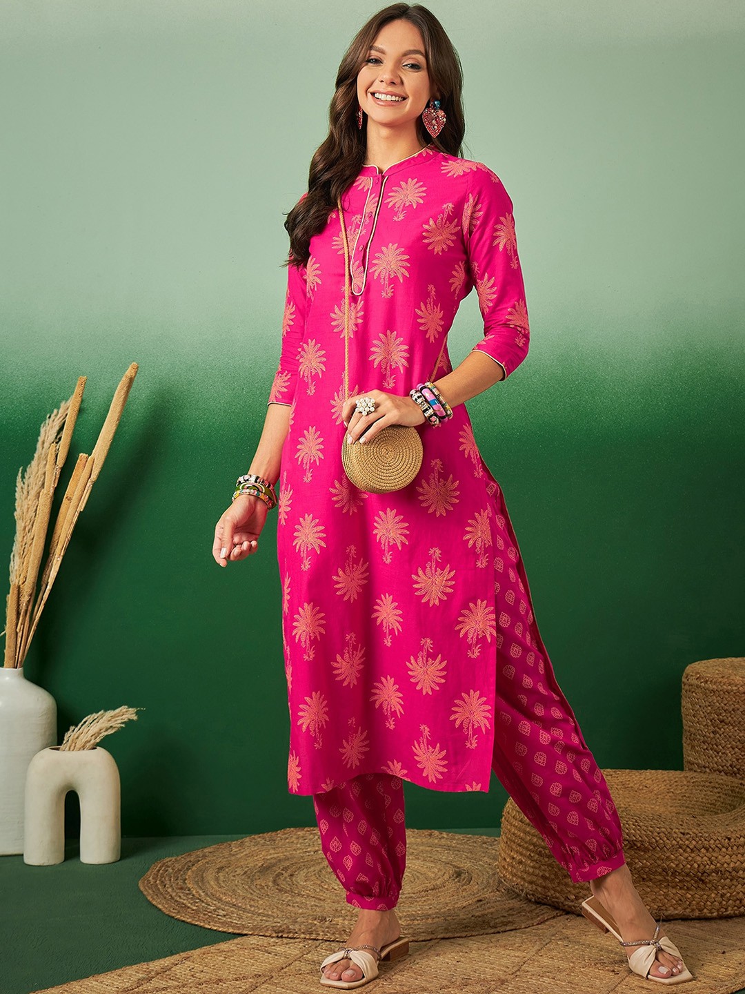 

Sangria Floral Printed Pure Cotton Straight Kurta With Salwar Set, Pink