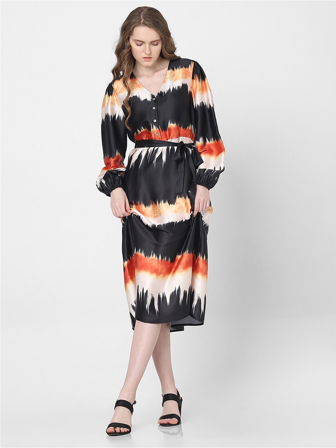 

Vero Moda Abstract Printed Puffed Sleeves A-Line Midi Dress, Black