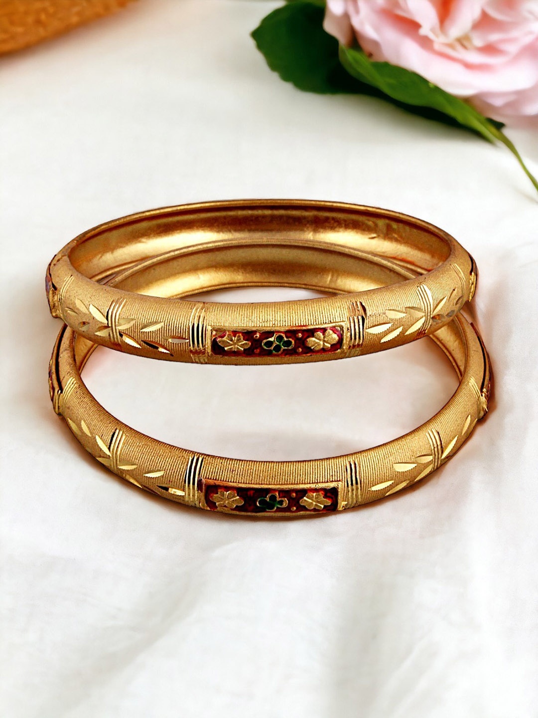 

LUCKY JEWELLERY Set of 2 Gold-Plated Meenakari Design Bangles