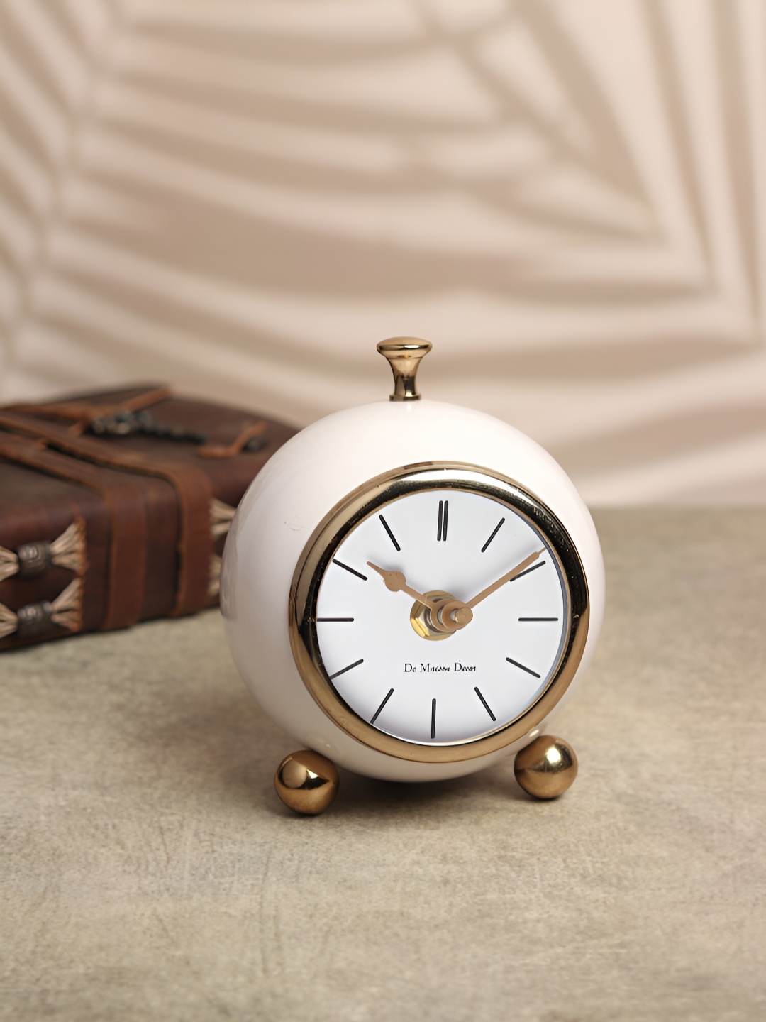 

Decor de Maison White & Gold-Toned Metal Round Contemporary Table Clock