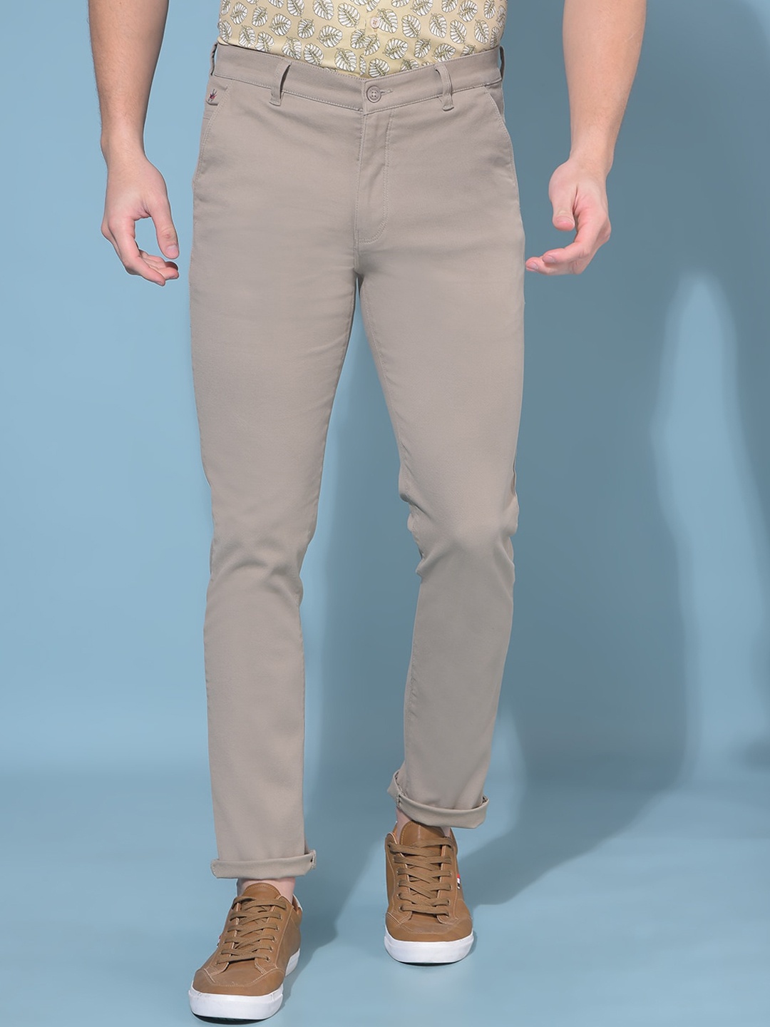 

Crimsoune Club Men Mid-Rise Smart Slim Fit Chinos Trousers, Grey