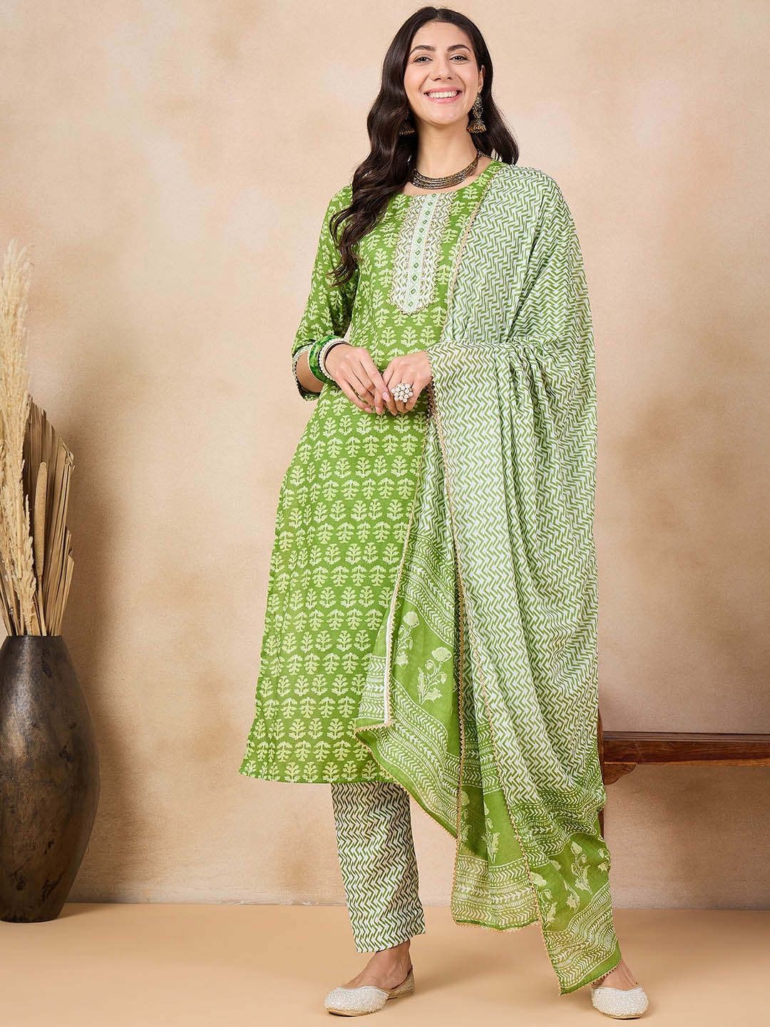 

Anouk Ethnic Motifs Printed Gotta Patti Pure Cotton Straight Kurta With Trousers & Dupatta, Green