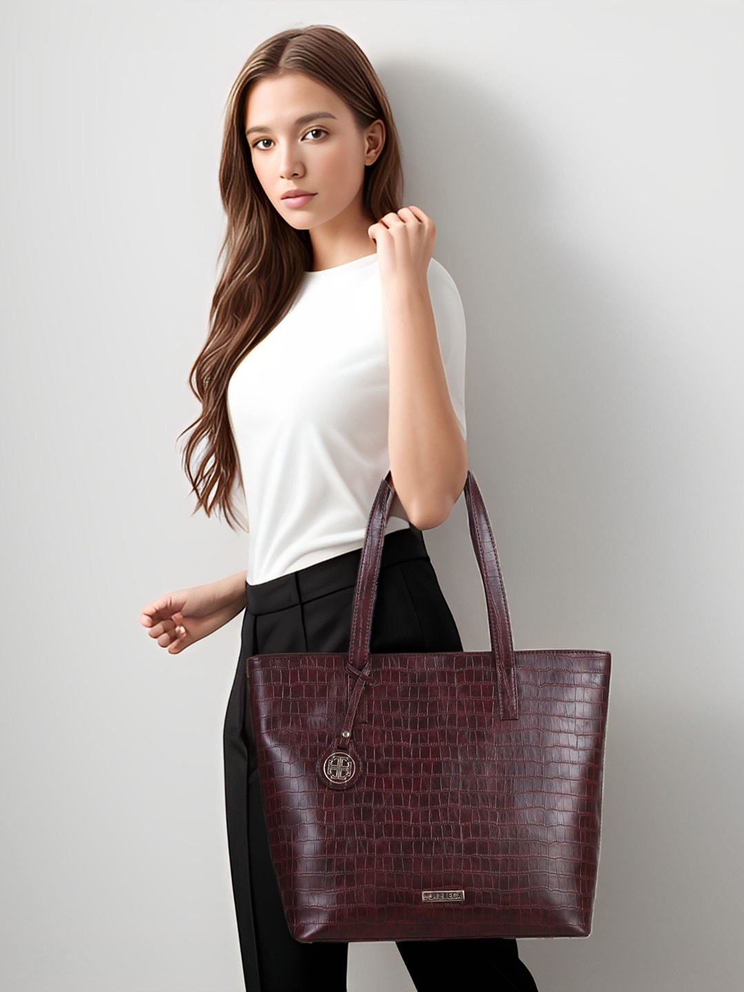 

Toteteca Textured Structured Shoulder Bag, Red