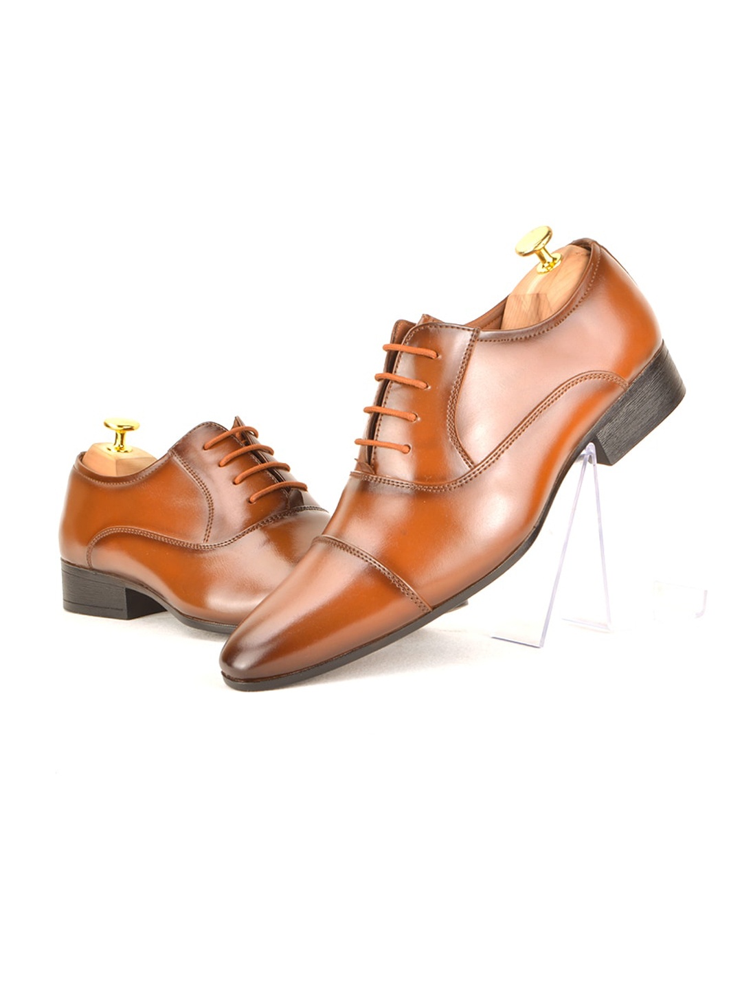 

Cliff Fjord The Opulent Men Square Toe Lace Up Formal Derbys, Tan