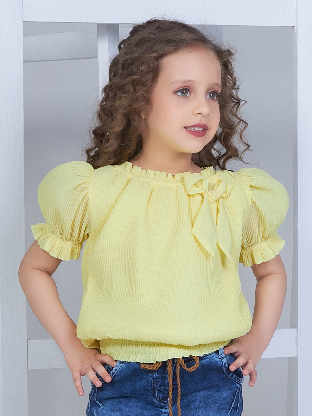 

Peppermint Puff Sleeve Crepe Blouson Top, Yellow
