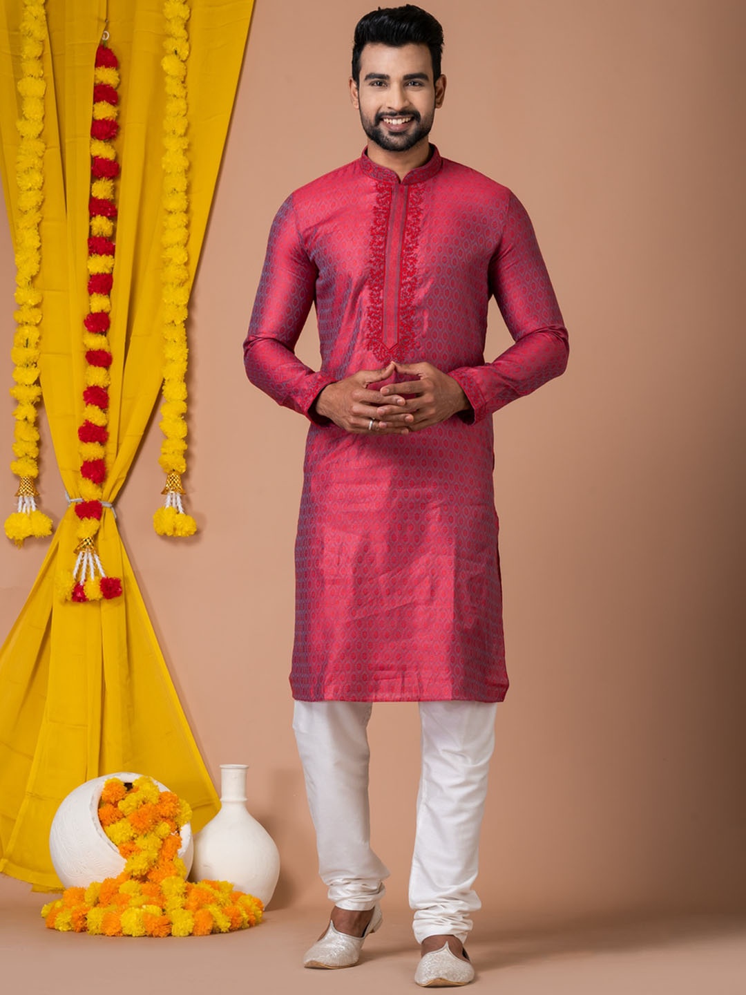 

HU - Handcrafted Uniquely Ethnic Motifs Cotton Jacquard Straight Kurta, Red