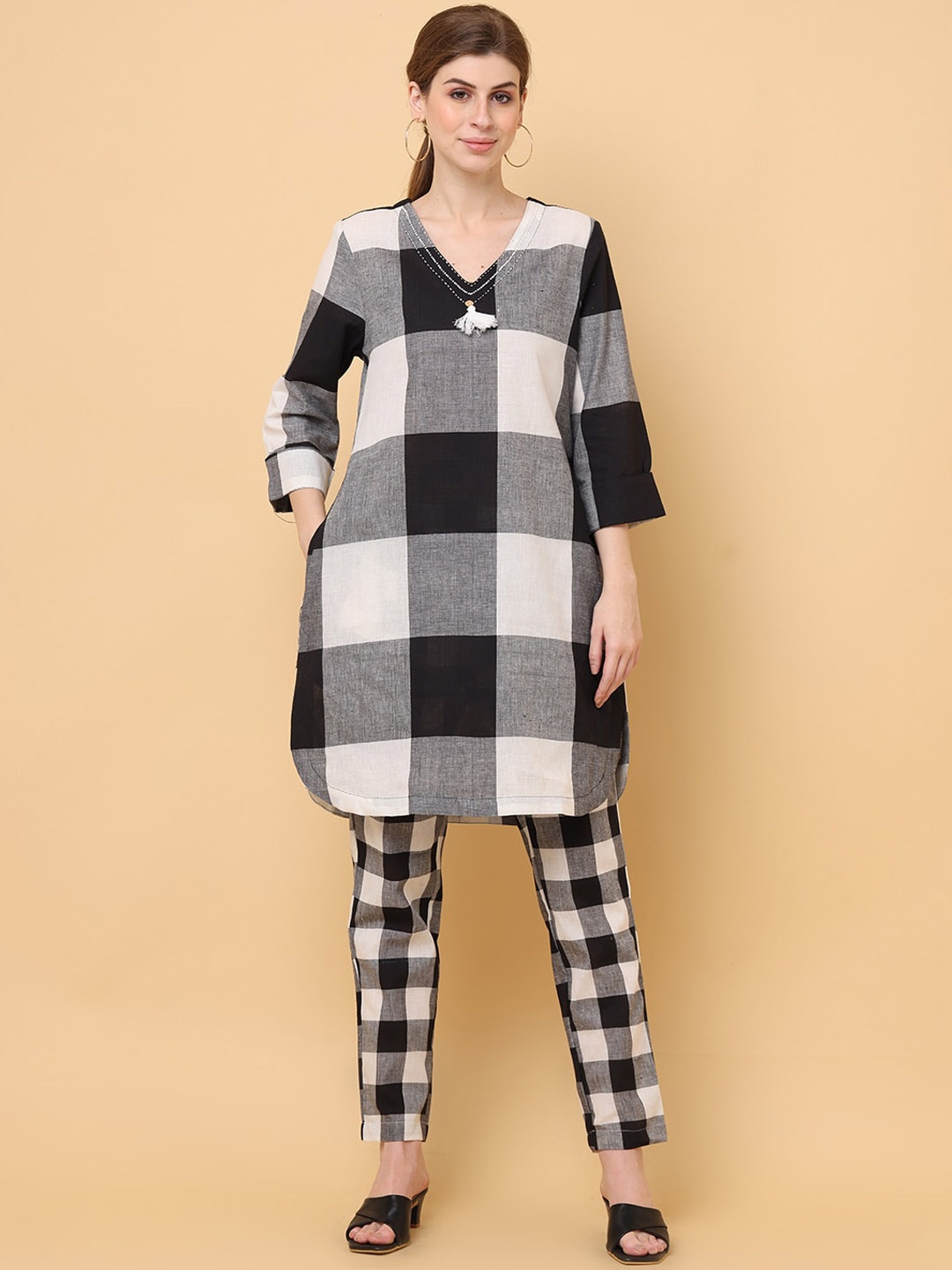 aayusika Checked Pure Cotton Tunic With Trousers Co-Ords, Black