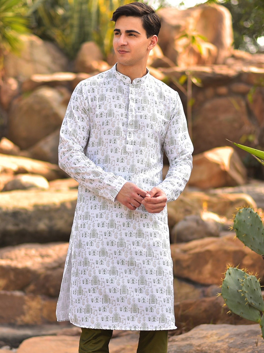 

HOUSE OF DEYANN Ethnic Motif Printed Cotton Silk Straight Kurta, Silver
