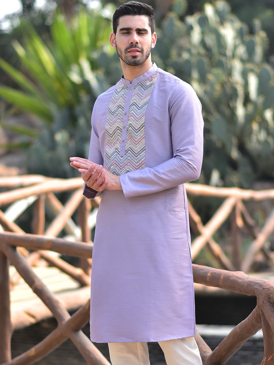 

HOUSE OF DEYANN Ethnic Motif Yoke Design Thread Work Cotton Silk Straight Kurta, Purple