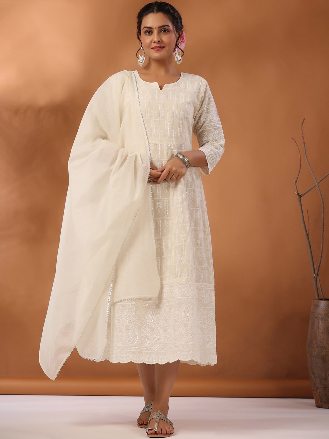 

KALINI Flared Sleeves Gotta Patti Anarkali Kurta With Dupatta, White