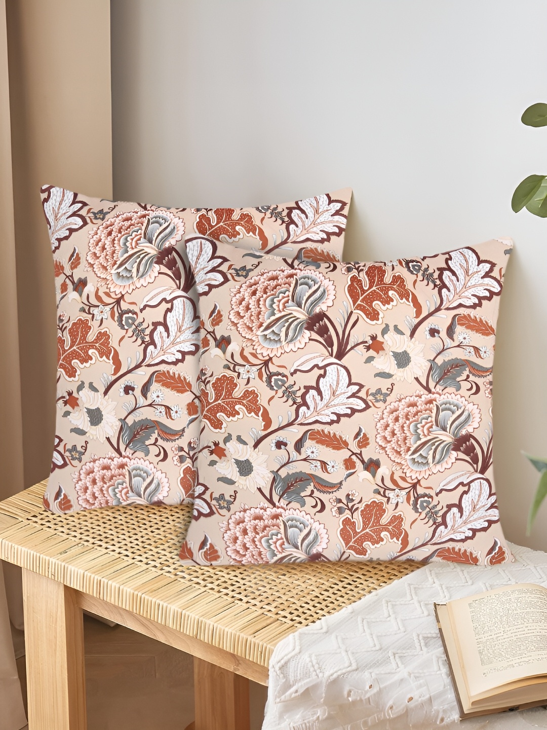 

Tesmare Beige & Brown 2 Pieces Ethnic Motifs Printed Velvet Square Cushion Covers