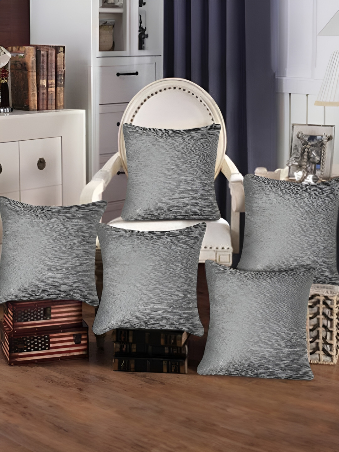 

Tesmare Silver Toned 5 Pieces Velvet Square Cushion Covers