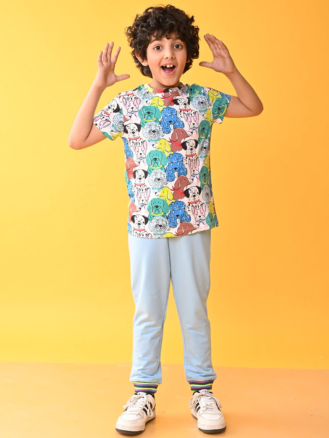 

Anthrilo Boys Printed Pure Cotton T-shirt with Trousers, White