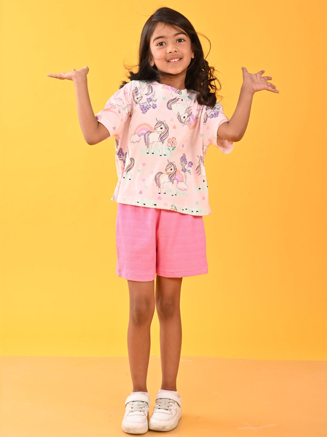

Anthrilo Girls Printed Pure Cotton T-shirt with Trousers, Pink