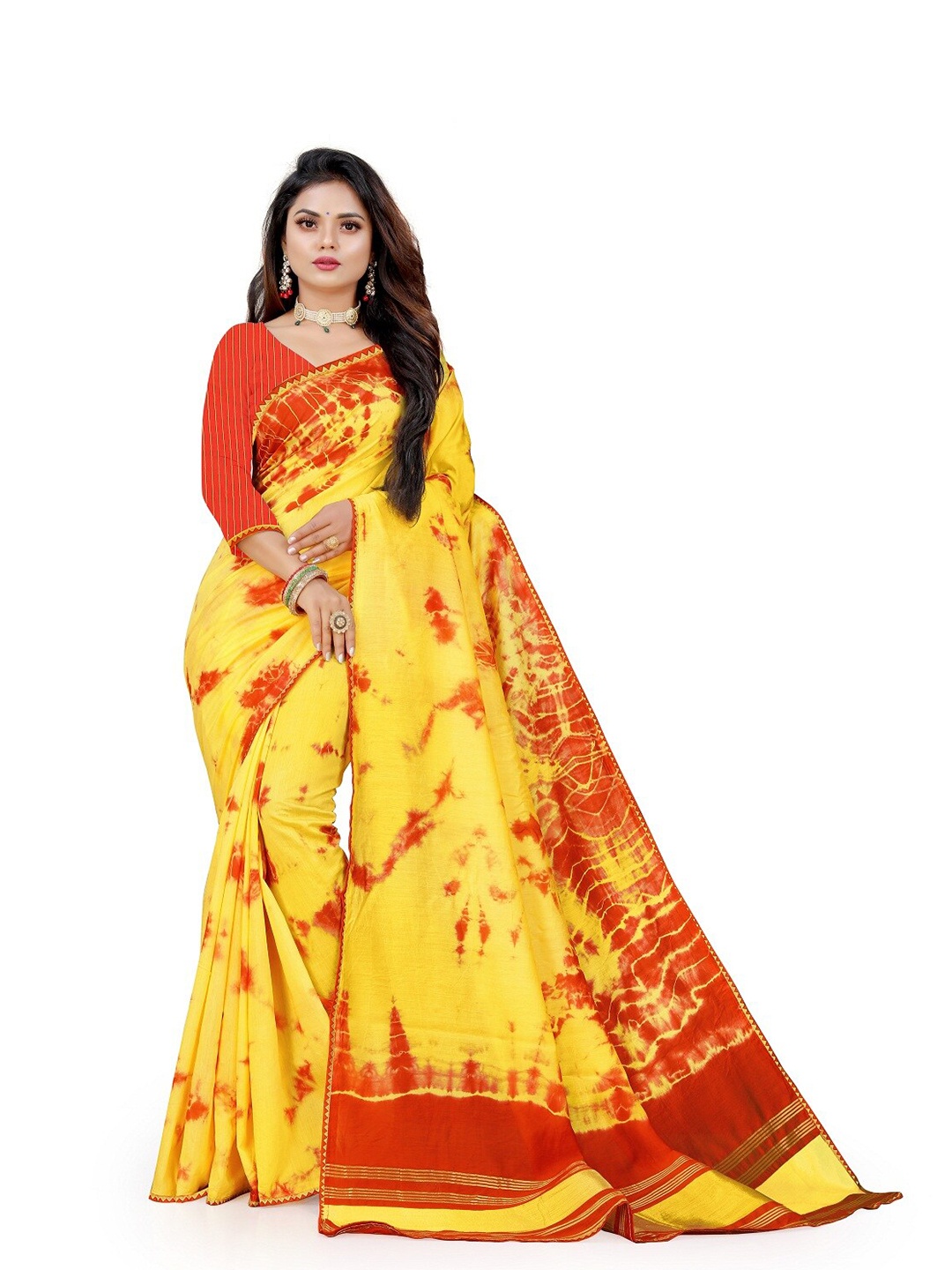 

Pemal Designer Tie and Dye Embellished Saree, Yellow