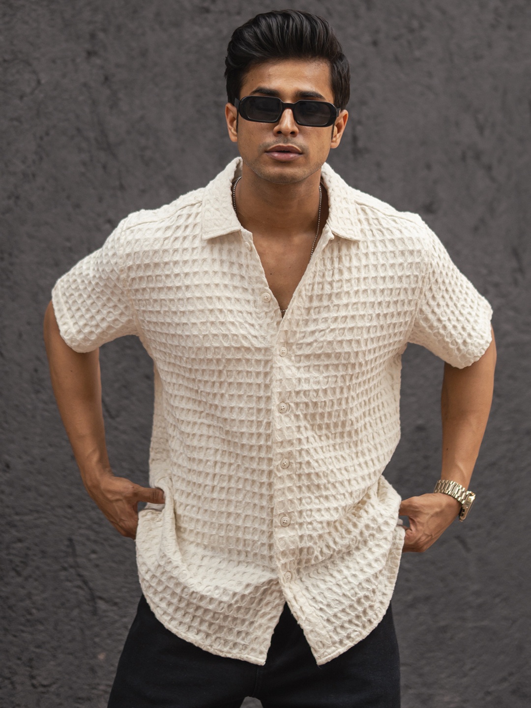 

Powerlook India Slim Off White Self Design Casual Shirt