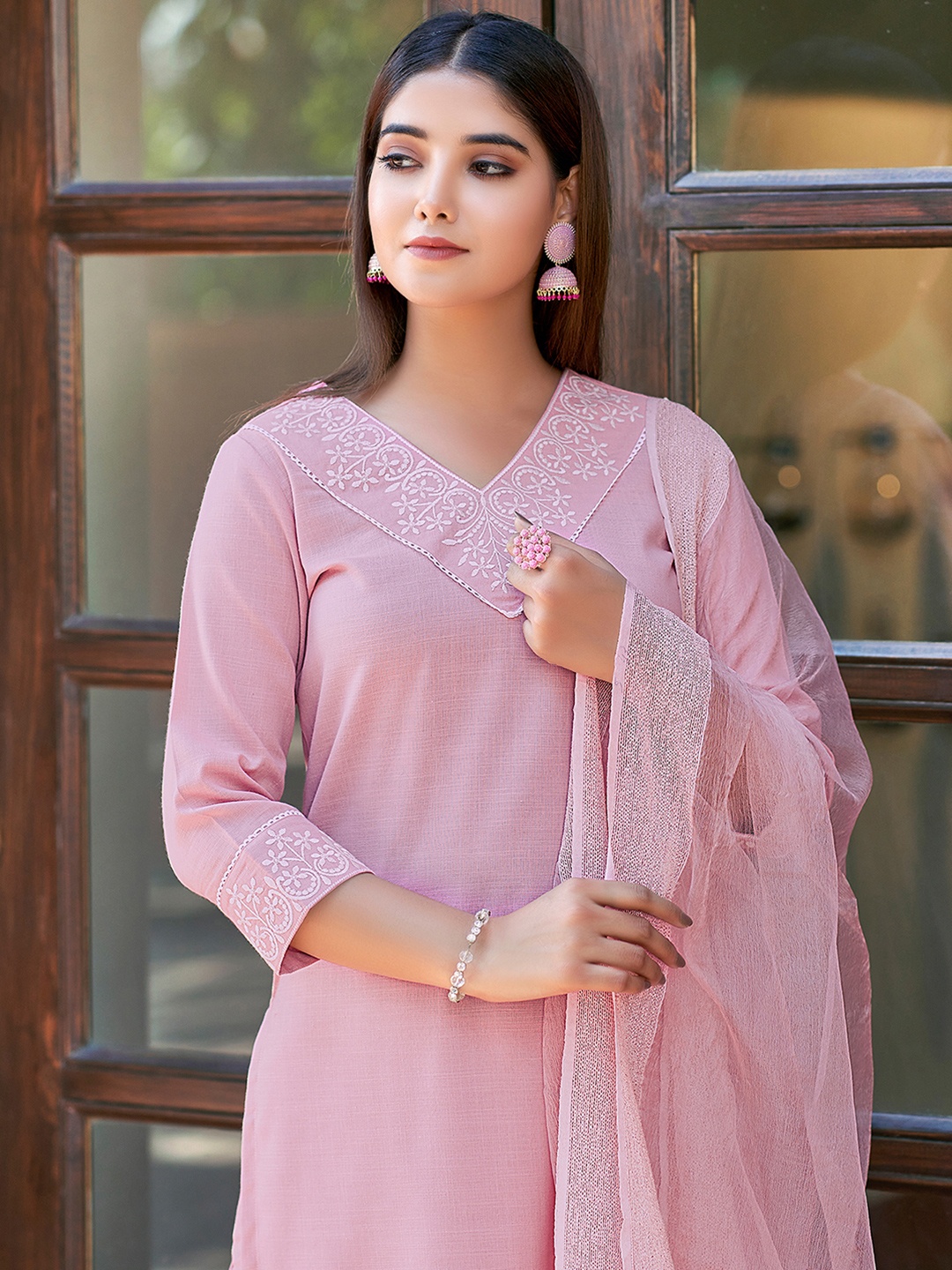 

KALINI Ethnic Motifs Yoke Design Thread Work Straight Kurta & Trousers With Dupatta, Peach