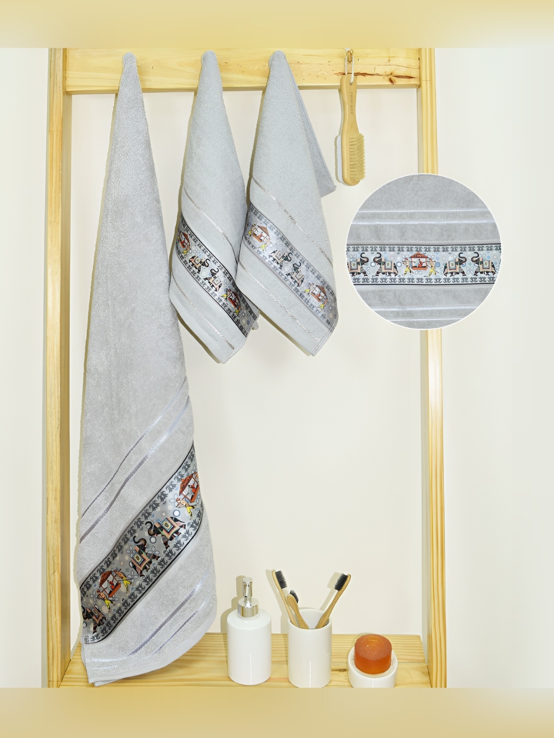 

RANGOLI Grey & Black 3 Pieces Printed Cotton 450 GSM Towel Set