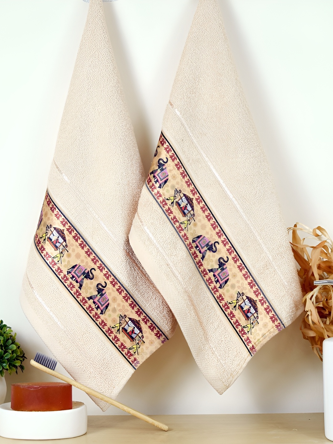 

RANGOLI Cream Coloured 2 Pcs Printed Cotton 440 GSM Hand Towels