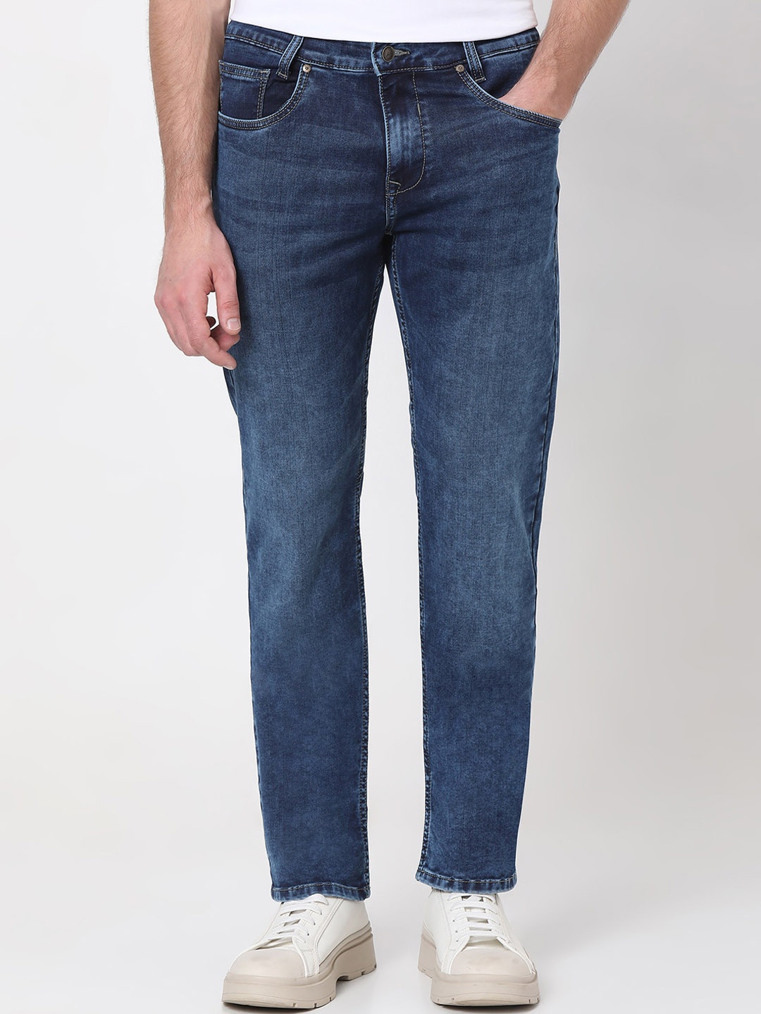 

Mufti Men Straight Fit Light Fade Stretchable Jeans, Navy blue