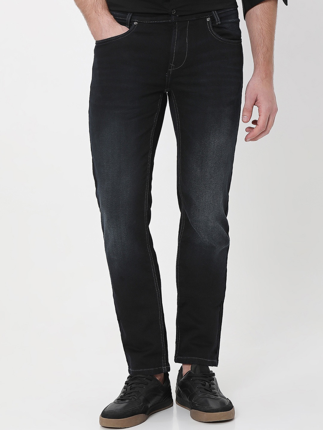 

Mufti Men Mid-Rise Slim Fit Light Fade Stretchable Jeans, Black