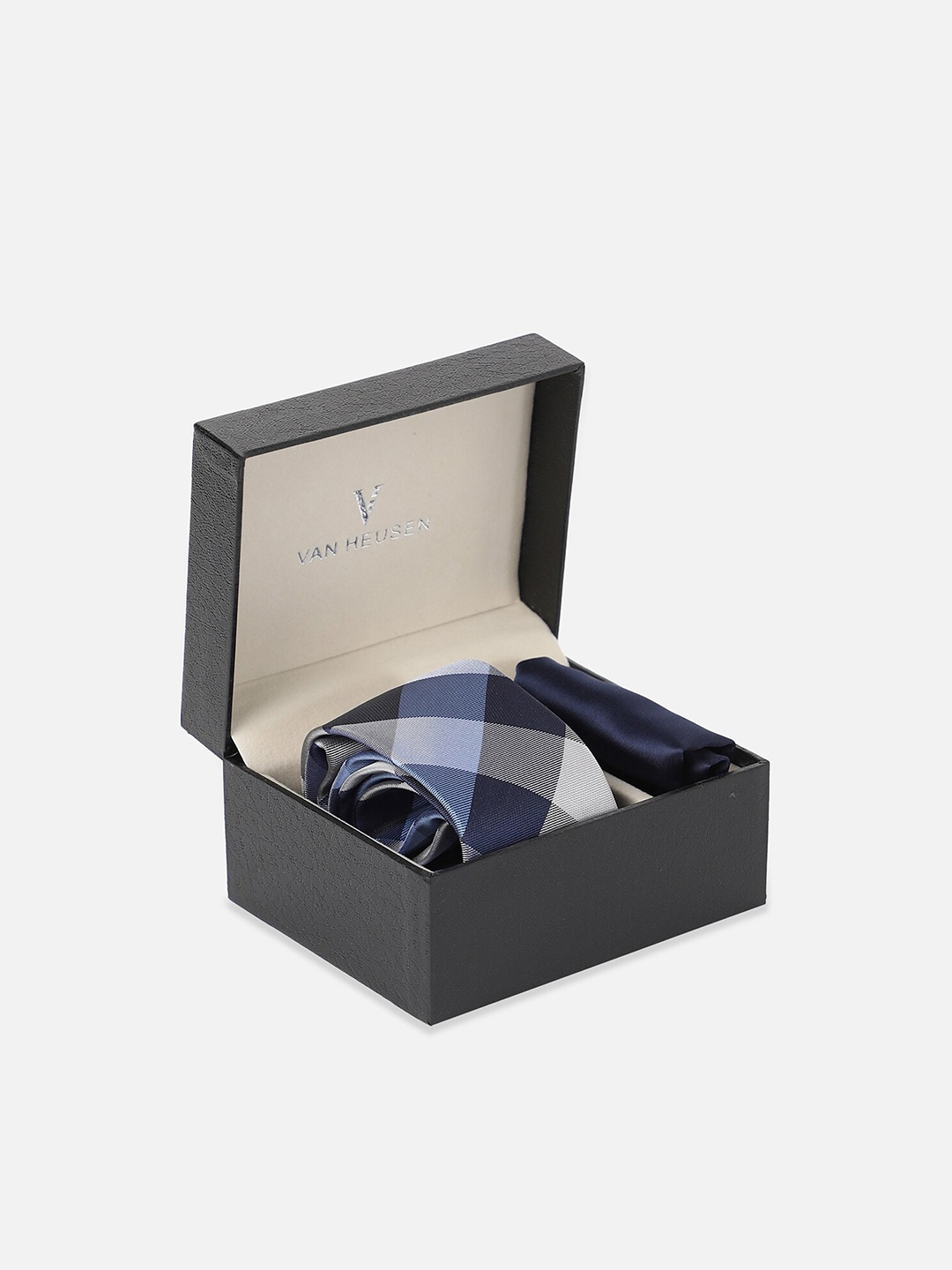 

Van Heusen Men Tie and Pocket Square Accessory Gift Set, Blue