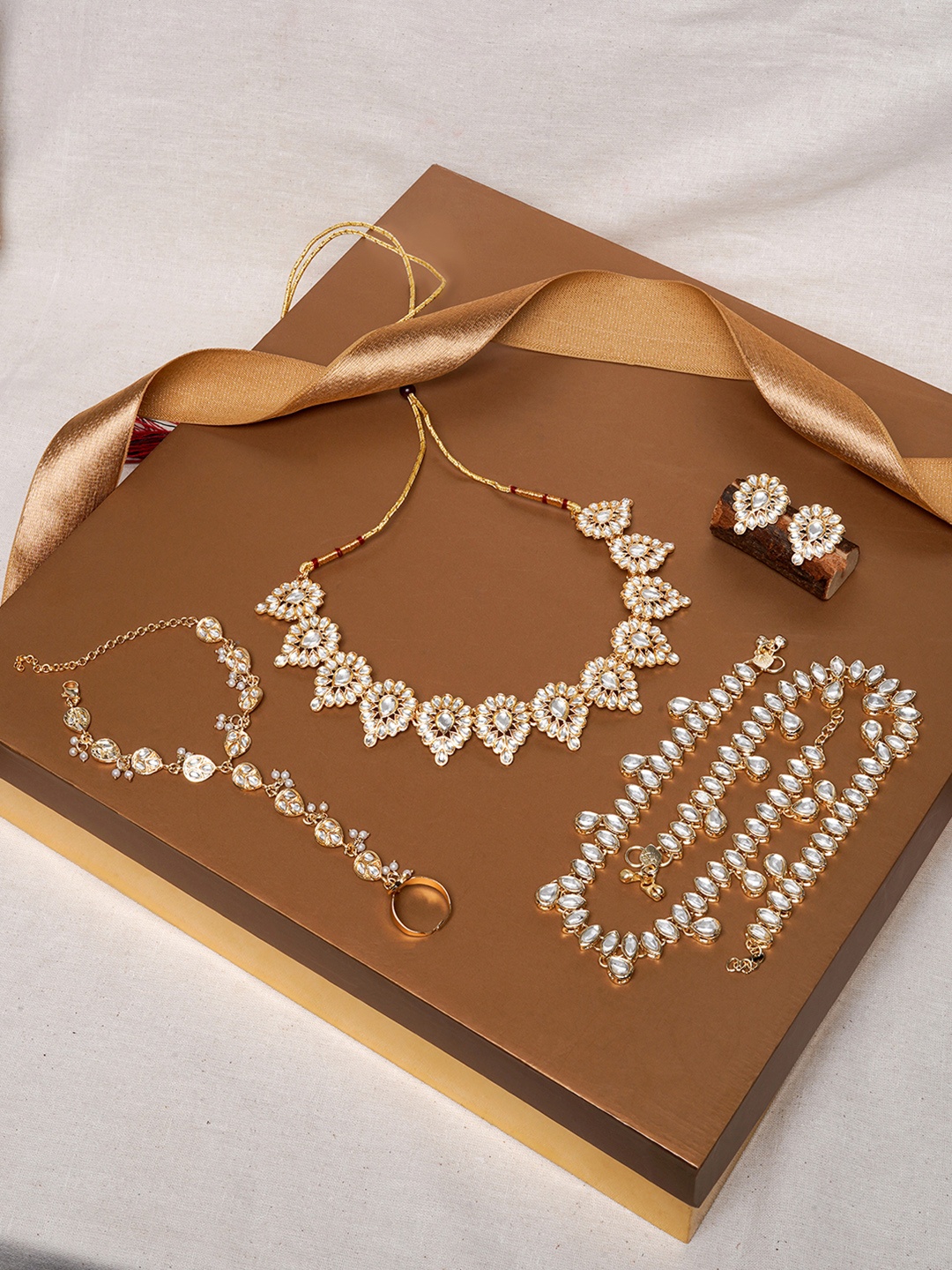 

TEEJH Gold-Plated Stone Studded Jewellery Set