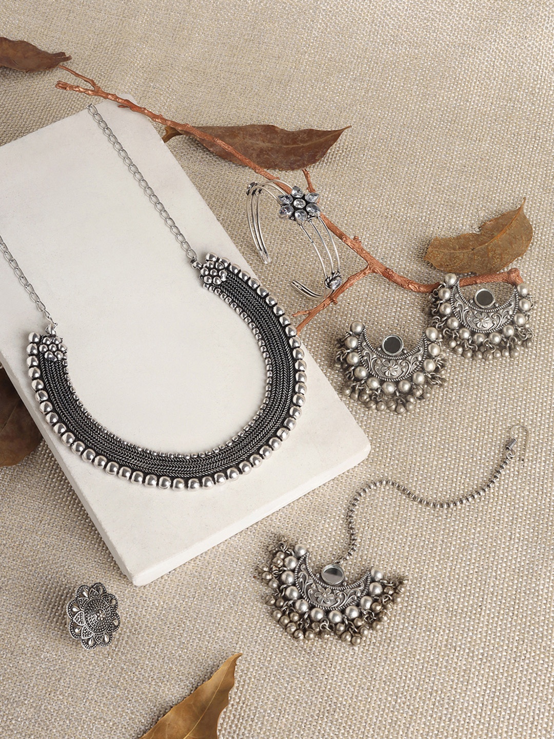 

TEEJH Silver Plated Stone Studded & Beaded Jewellery Set