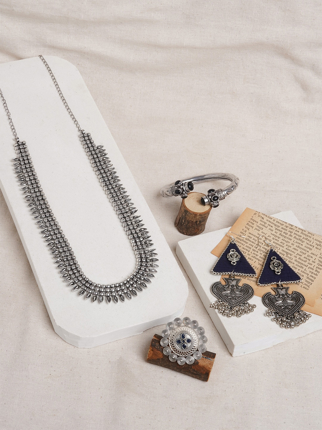 

TEEJH Sanchi Silver-Plated Oxidized Jewellery Set