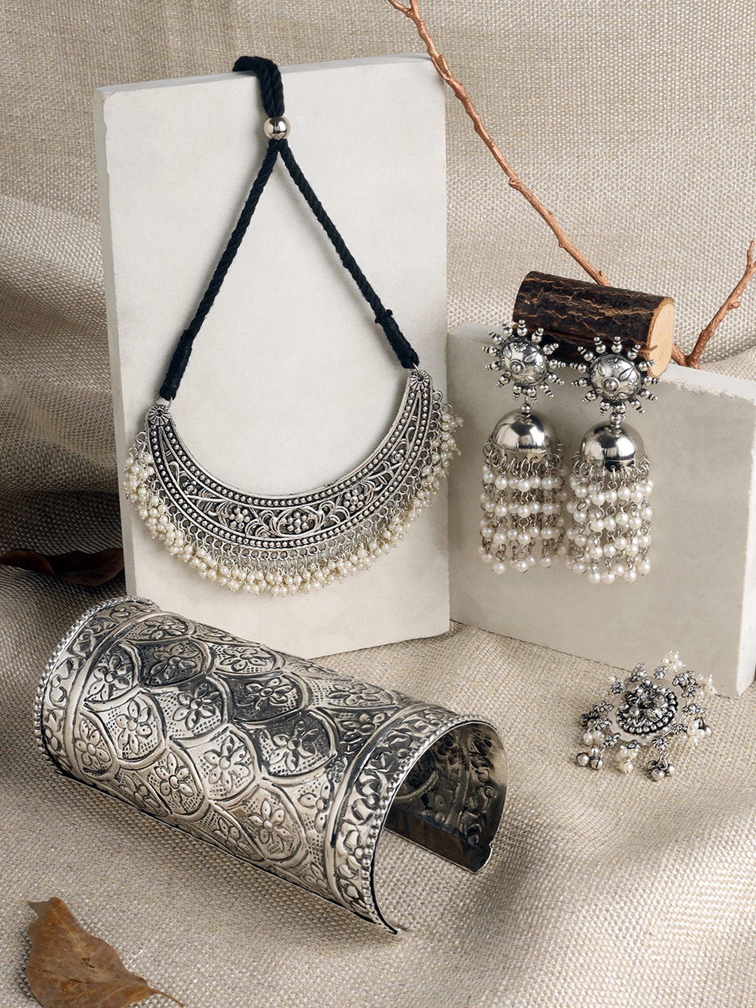 

TEEJH Vidarbha Silver-Plated Oxidised Necklace and Earring