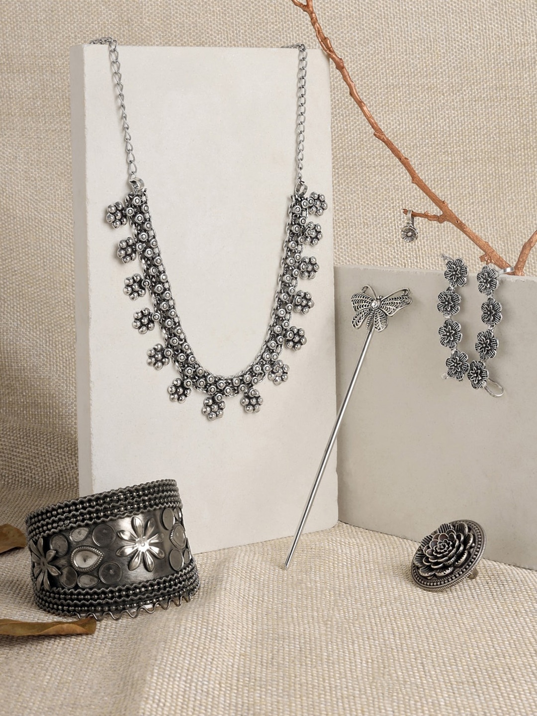 

TEEJH Anga Silver-Plated Artificial Beads Beaded Oxidized Jewellery Set